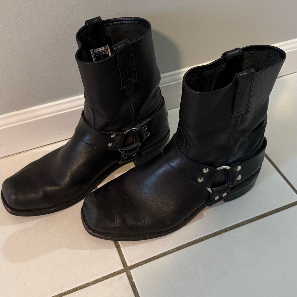 Frye Men’s Black Leather Boots